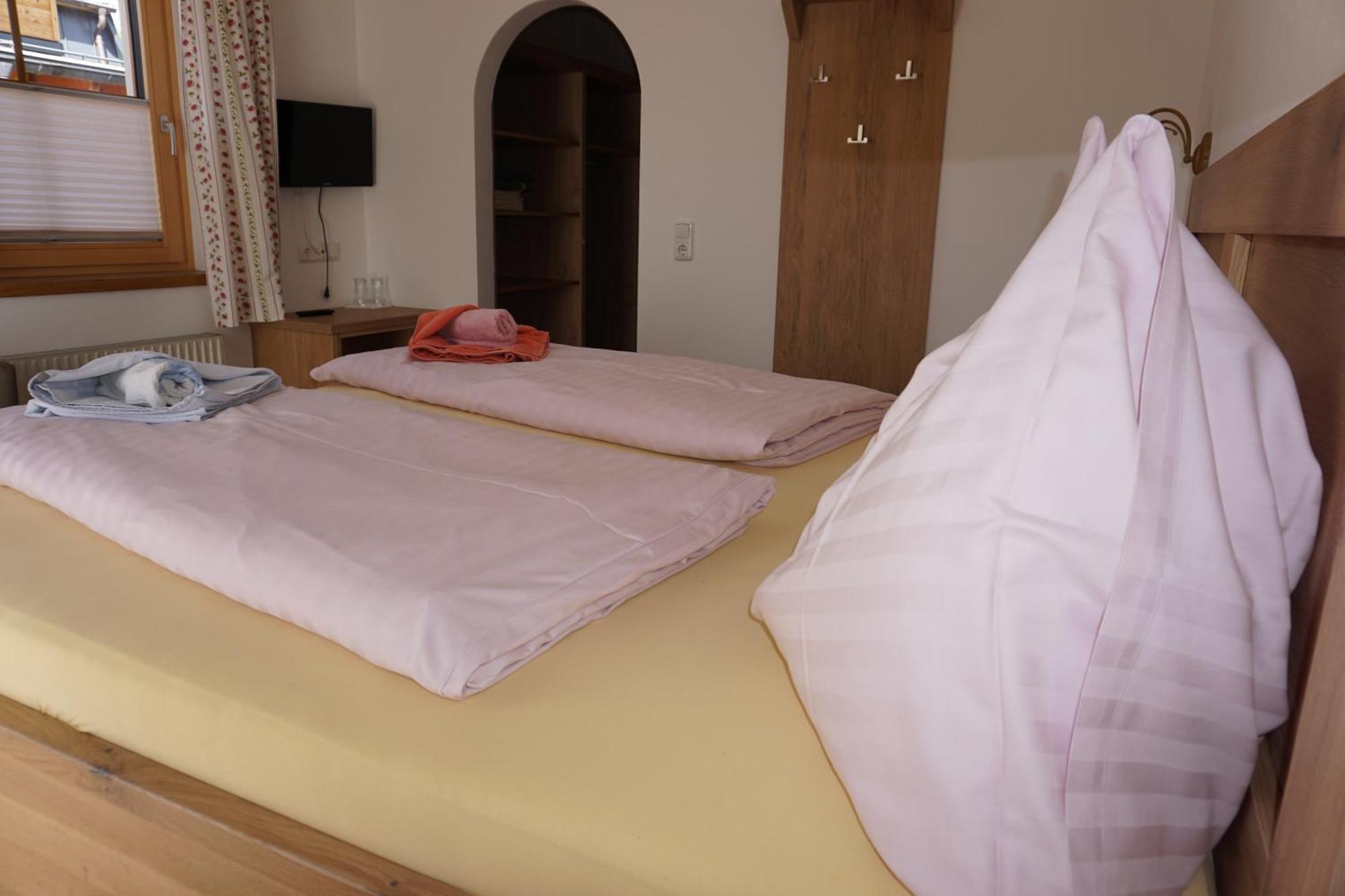 Pension & Appartements Anny Maria Alm am Steinernen Meer Eksteriør bilde