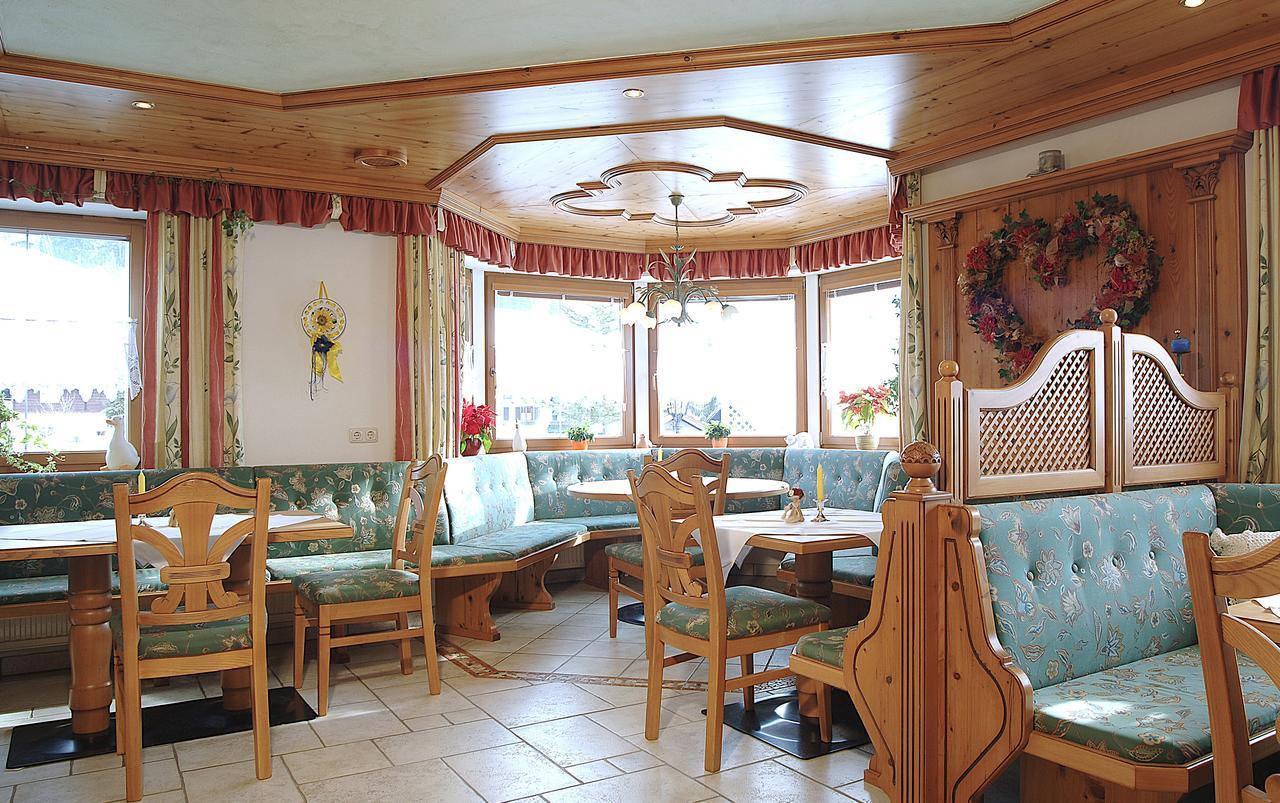 Pension & Appartements Anny Maria Alm am Steinernen Meer Eksteriør bilde